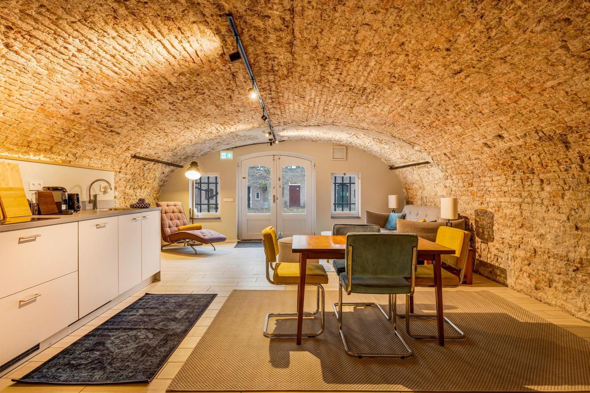 Luxurious Renovated In Center With View On The Old Canal Hébergement de vacances